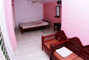 Hotel Jaintia Hill Resort