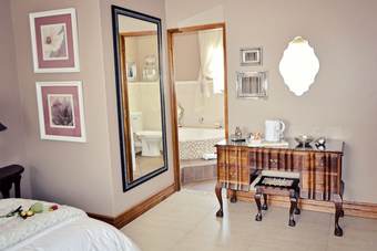 Hotel Bokmakierie Guest House