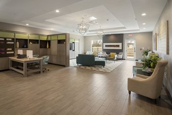 Holiday Inn Hotel And Suites-decatur