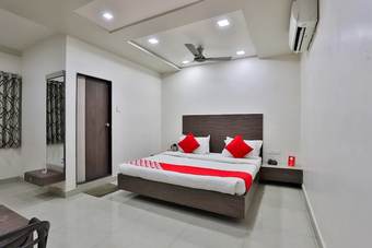 Hotel Daksh