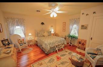 Hotel Frog Hollow Bed And Breakfast