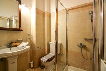 Hotel Karyatis Resort