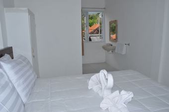 Hotel Cemara's Beach Homestay