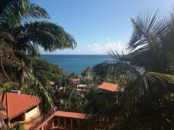 Reef View Pavilion Villas And Condos