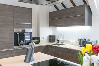 Riverside Apartments Of Stamford