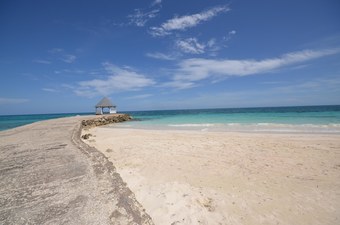 Azure Cove, Silver Sands. Jamaica Villas 5br