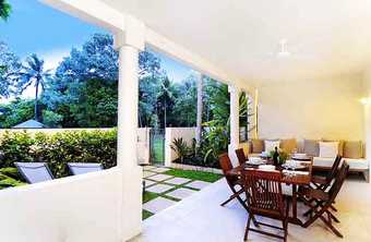 Plantation House 1 Spacious 4 Bedroom House Near Beach Wifi Netflix Telstra Tv Playground Pool Bbq