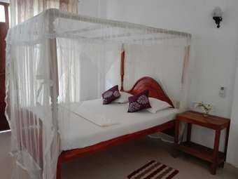 Hotel Rekawa Village Inn