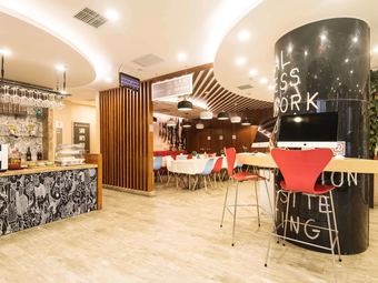 Hotel Ibis Zhangye Gov Station