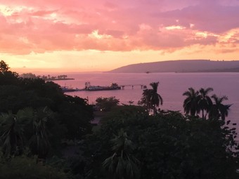 Brisk Hotel Triangle