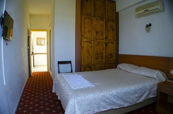 Hotel Seril 1