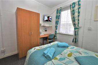 Hotel Waterfront Guest Accommodation