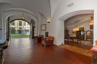Hotel Chateau Hosta?ov