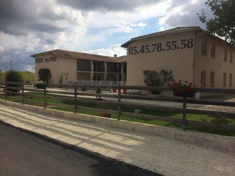 Hotel H�tel Les Pins