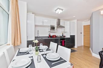 Metro Service Apartments Bedford