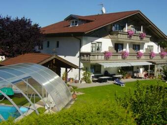 Hostal Pension Und Ferienwohnungen K�nig