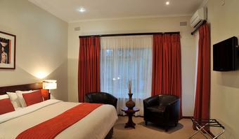 Hotel Cresta Botsalo