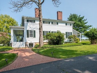 The Neighbour House B&B