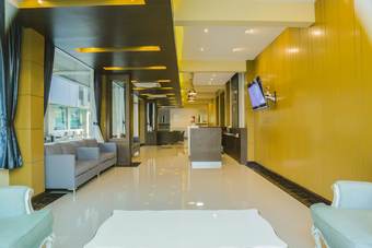 Hotel Blue Sky Residence Airport