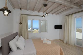 Hotel Pelagos Sunset