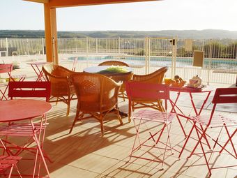 Hotel Les Demoiselles