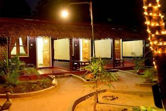 Hotel Naval Beach Villa