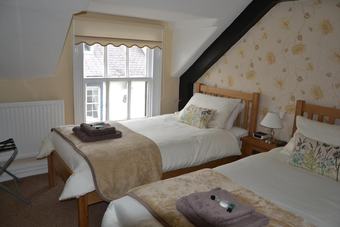 Bed & Breakfast The Crown Hotel