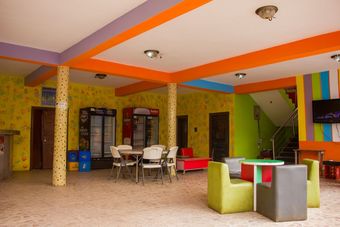 Vertical View Hotel