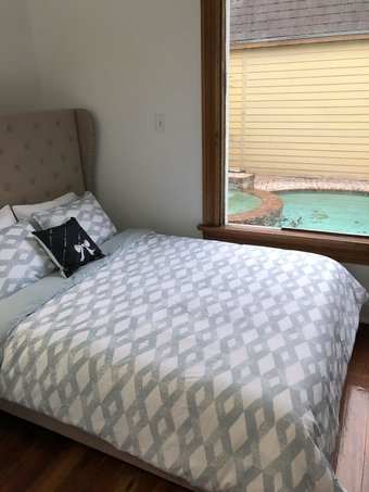 2br Ocean Drive. Newly Renovated