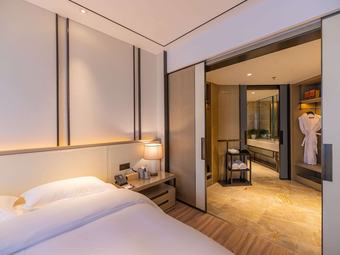 Hotel Mercure Xiangyang Railway Station