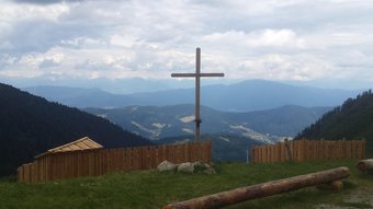 Apartment With 3 Bedrooms In Brez, With Wonderful Mountain View, Furnished Garden And Wifi - 9 Km From The Slopes