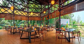 Hotel Borneo Eagle Resort