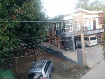 Hotel Zedekiah Transient House