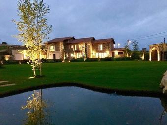 Hotel La Fuentona De Santillana