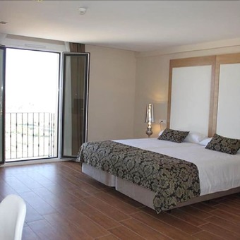 Hotel Hvm Medinasalim