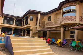 Masbat De-kings Hotel