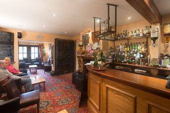 Posada The Three Lions