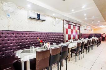 Deep Hotel & Restaurant