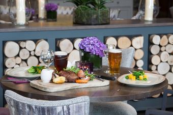 Hotel The Inn On The Lake