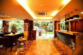Hotel Royal Orchid Suites