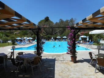 Egrypos Hotel & Apartments