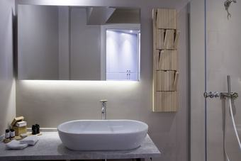 Hotel Apollon Library Suites