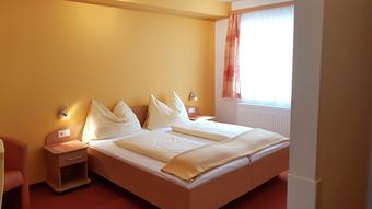Pension Roseggerhof