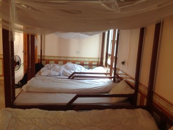 Hostal Thac Ba Family Homestay