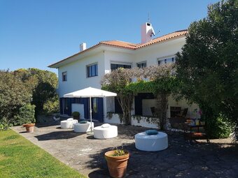 Apartment With 4 Bedrooms In Sintra, With Wonderful Mountain View, Pool Access, Enclosed Garden - 5 Km From The Beach