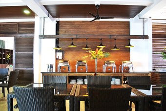 Hotel Altamare Dive And Leisure Resort Anilao