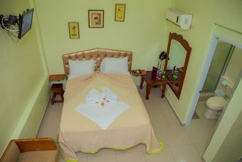 Aparta Hotel Don Olivo