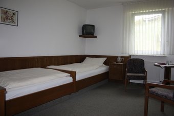 Hotel Pension Hunaustuben