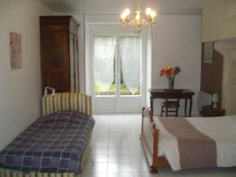 House With 2 Bedrooms In Bournand, With Furnished Garden And Wifi