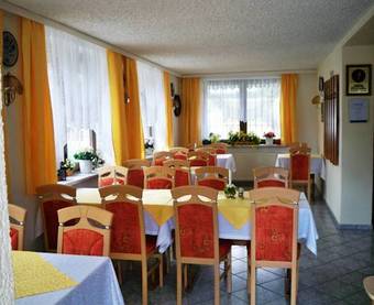 Hostal Hotel Am Sutschke- Tal